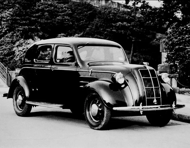 Први Тојотин путнички аутомобил модел АА 1936